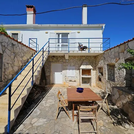 Studio Lauma Apartment *