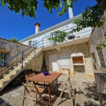 Studio Lauma Apartment